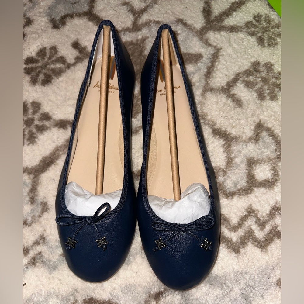 Navy ballet flats